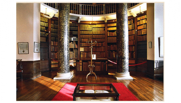 תערוכת צילומי ספריות תערוכת צילומי ספריות